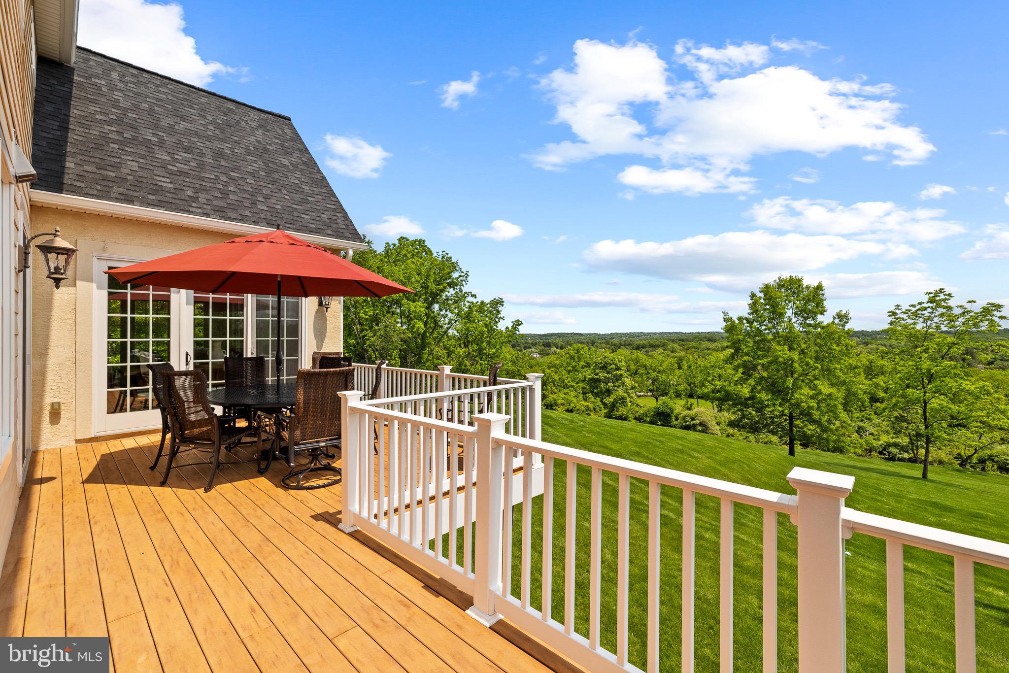 5835 RIDGEVIEW DRIVE