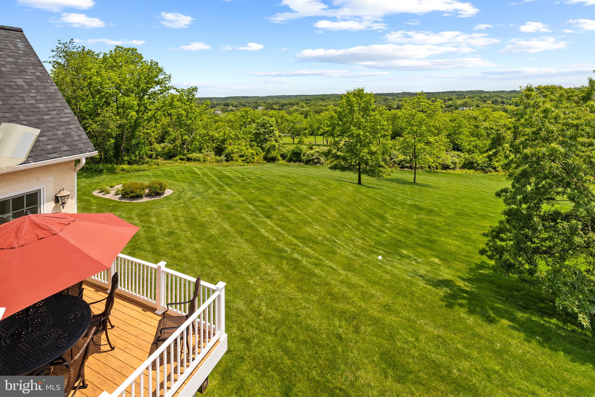 5835 RIDGEVIEW DRIVE