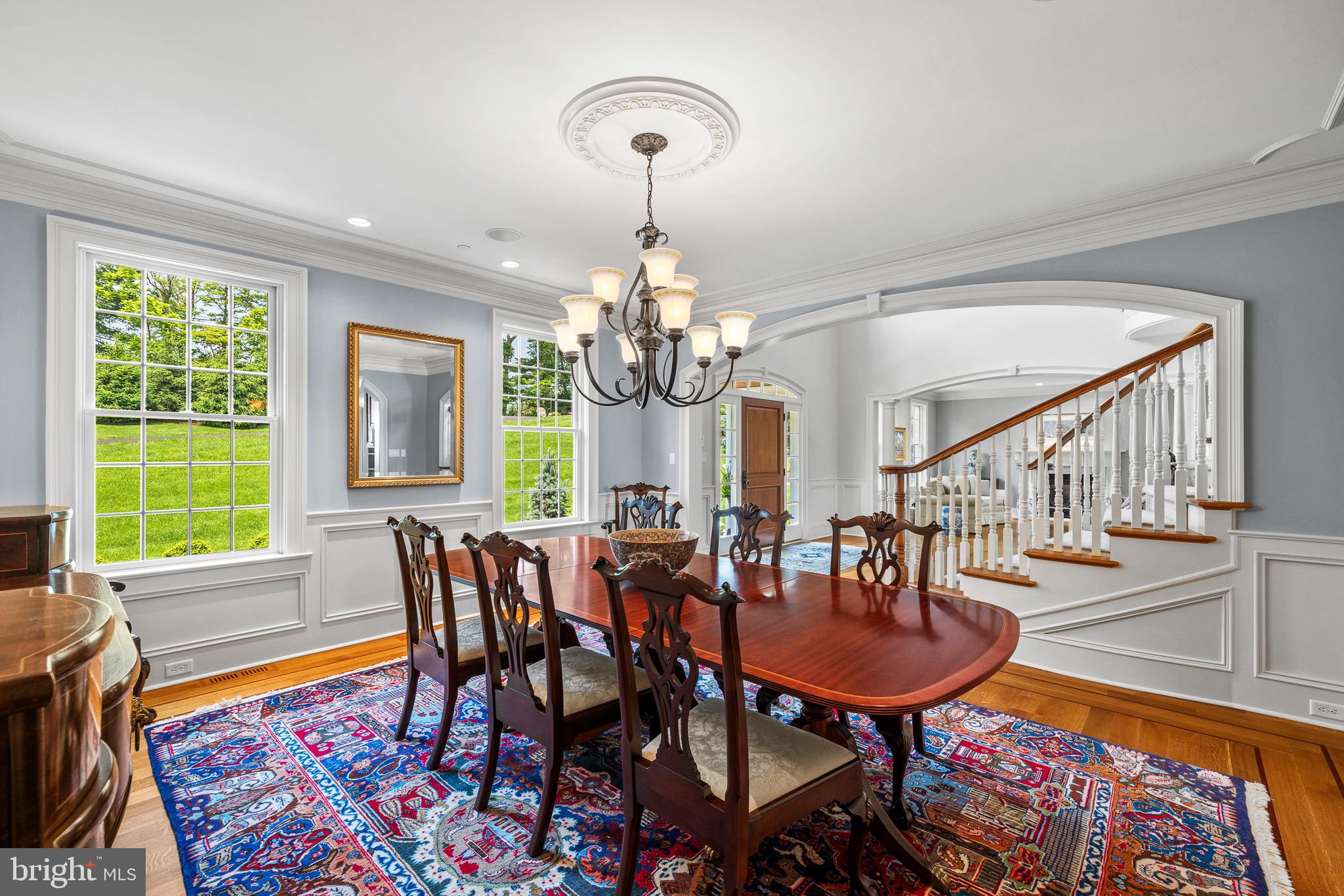 5835 RIDGEVIEW DRIVE