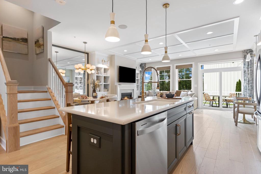 261 FOXHEDGE ROAD LOT 37
