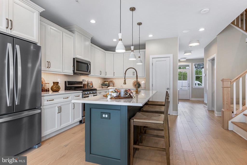 261 FOXHEDGE ROAD LOT 37