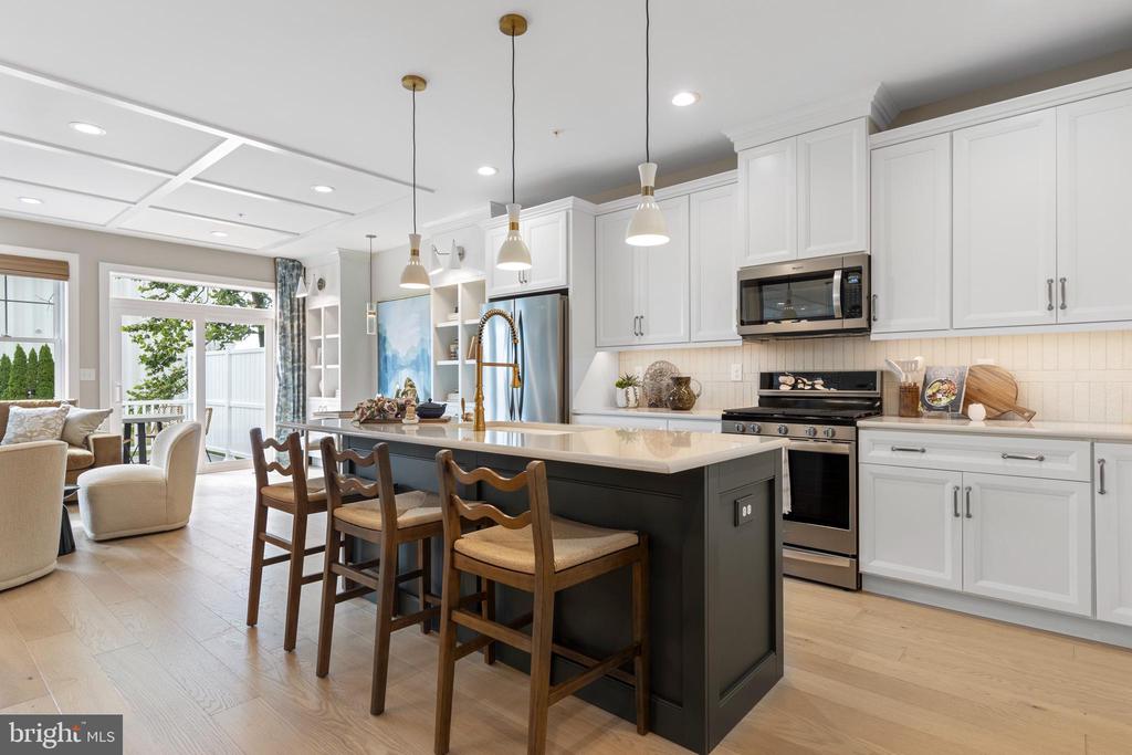 261 FOXHEDGE ROAD LOT 37
