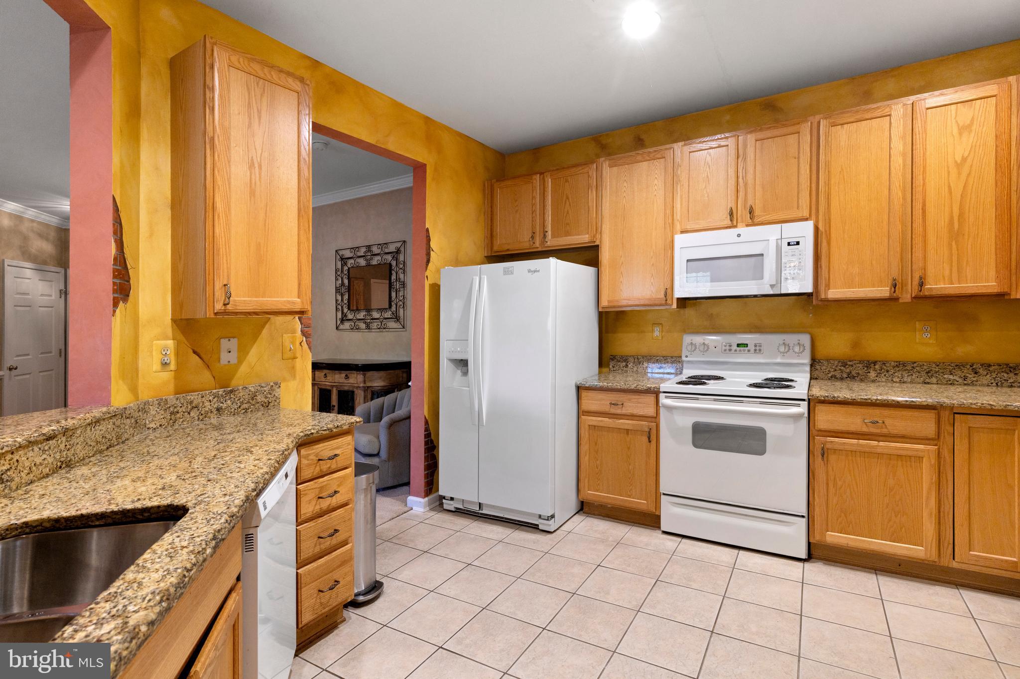 100 FIDDLELEAF LANE 104