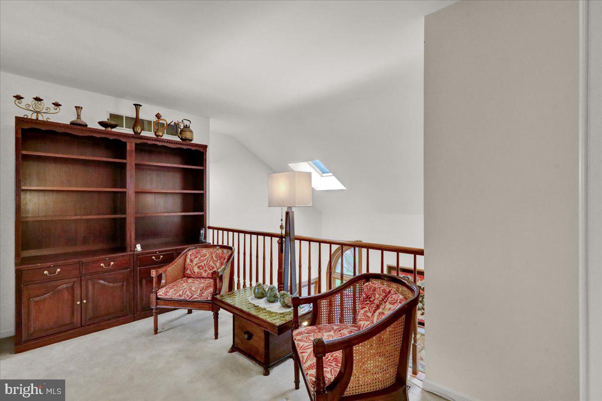 586 Berwyn Baptist Rd