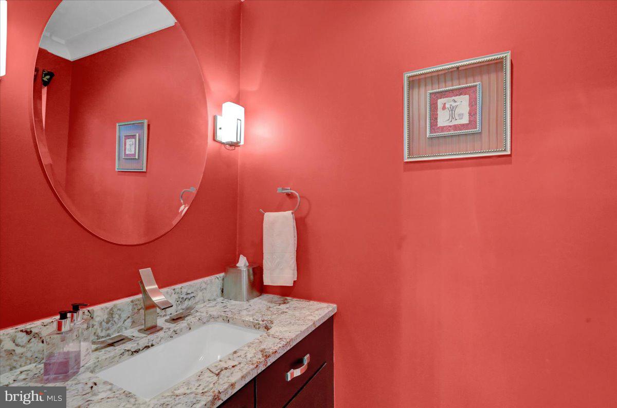 586 Berwyn Baptist Rd