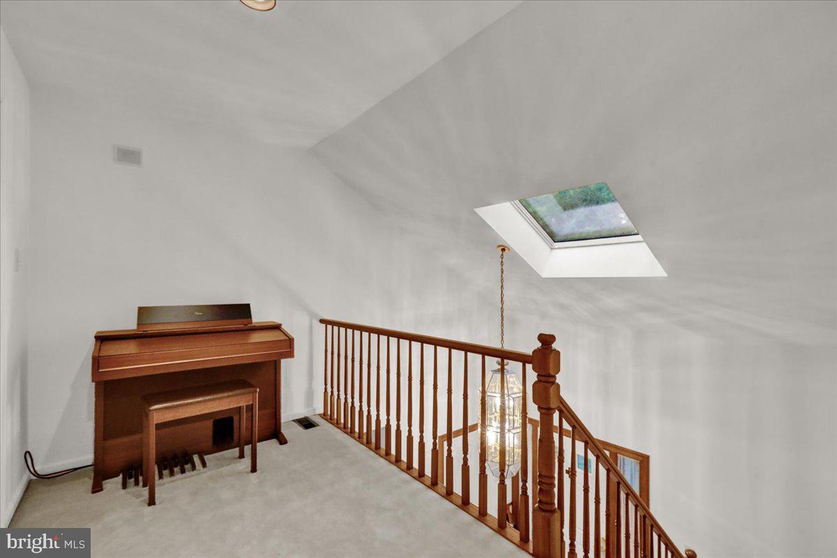 586 Berwyn Baptist Rd