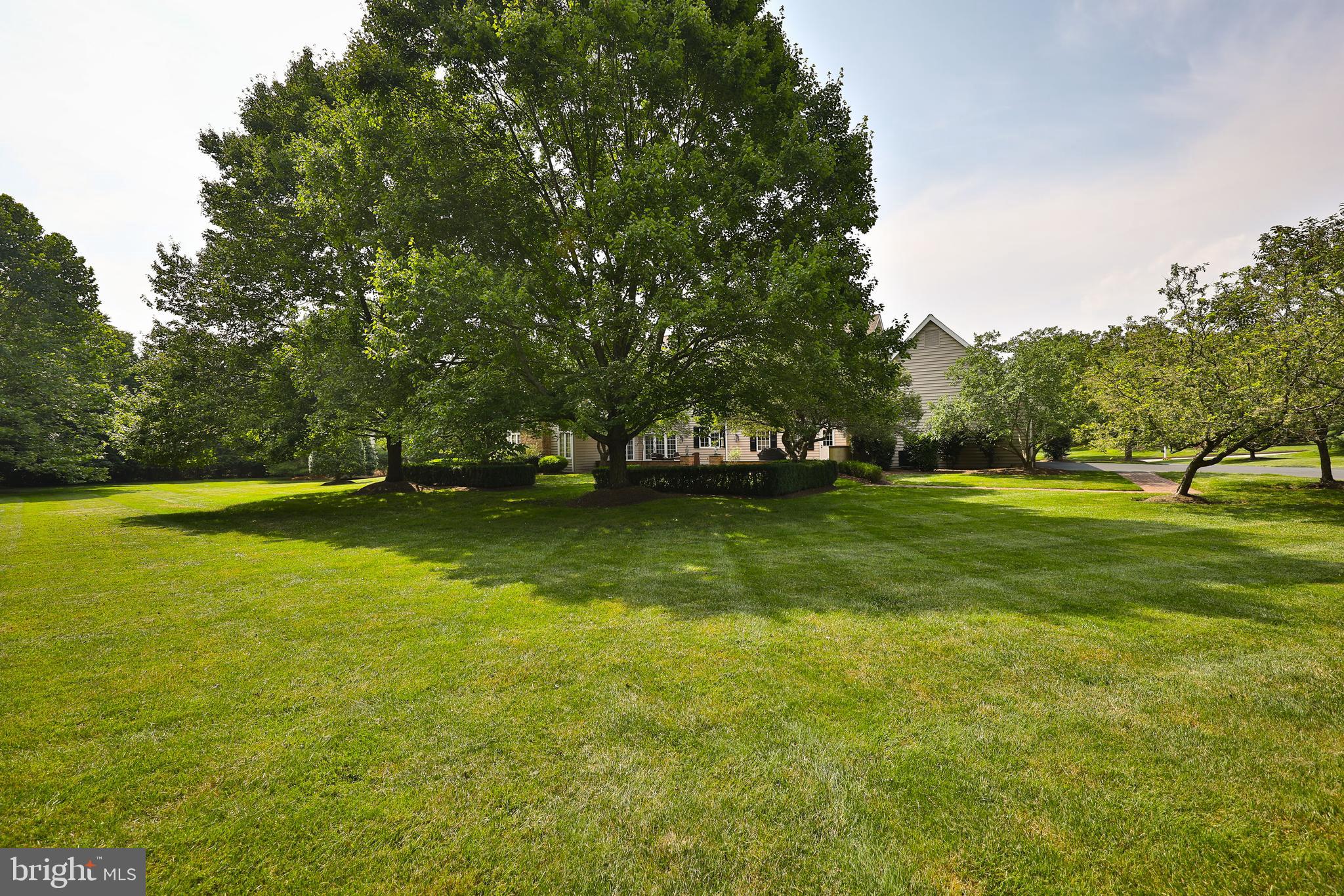 1208 Hunt Seat Dr