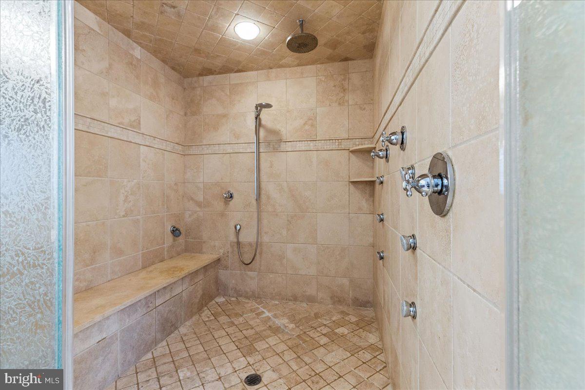 1208 Hunt Seat Dr