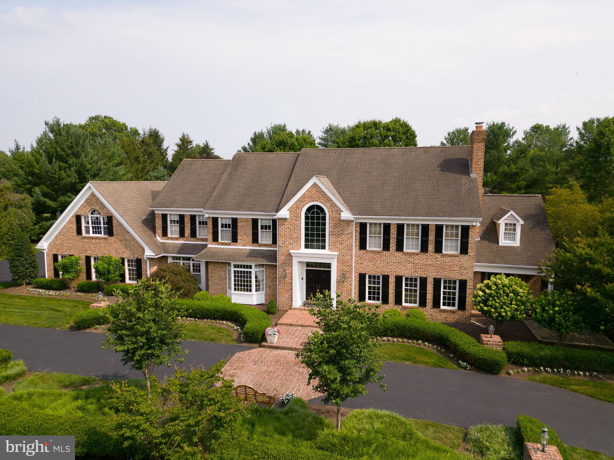 1208 Hunt Seat Dr