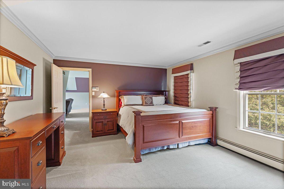 1208 Hunt Seat Dr