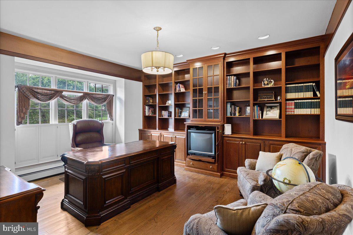 1208 Hunt Seat Dr