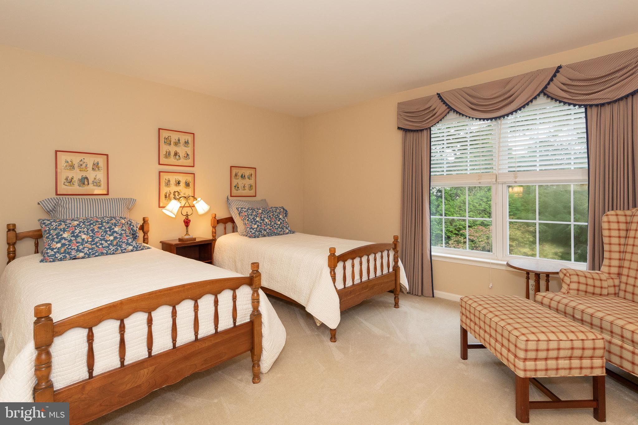 529 Exeter Ct