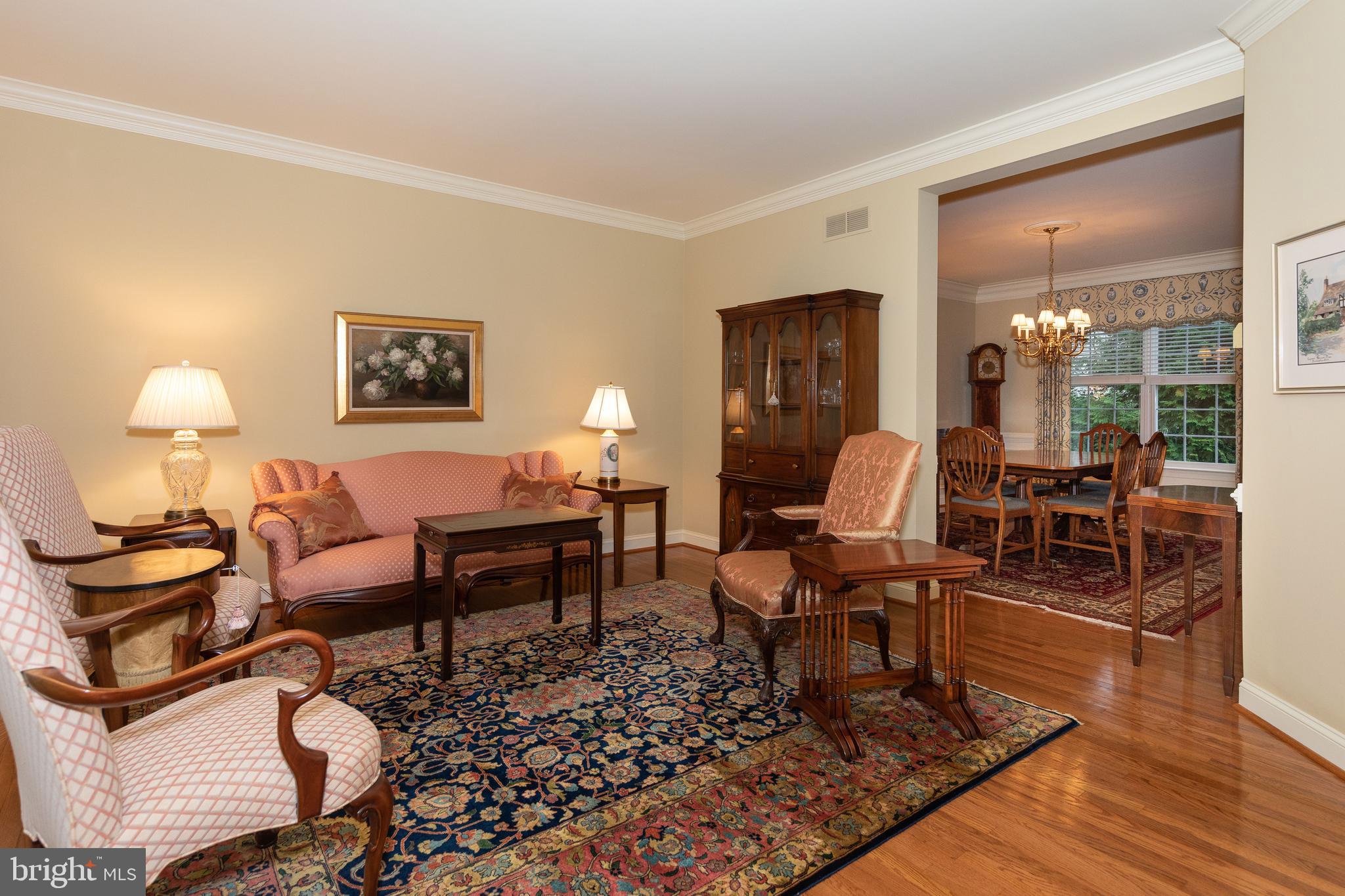 529 Exeter Ct