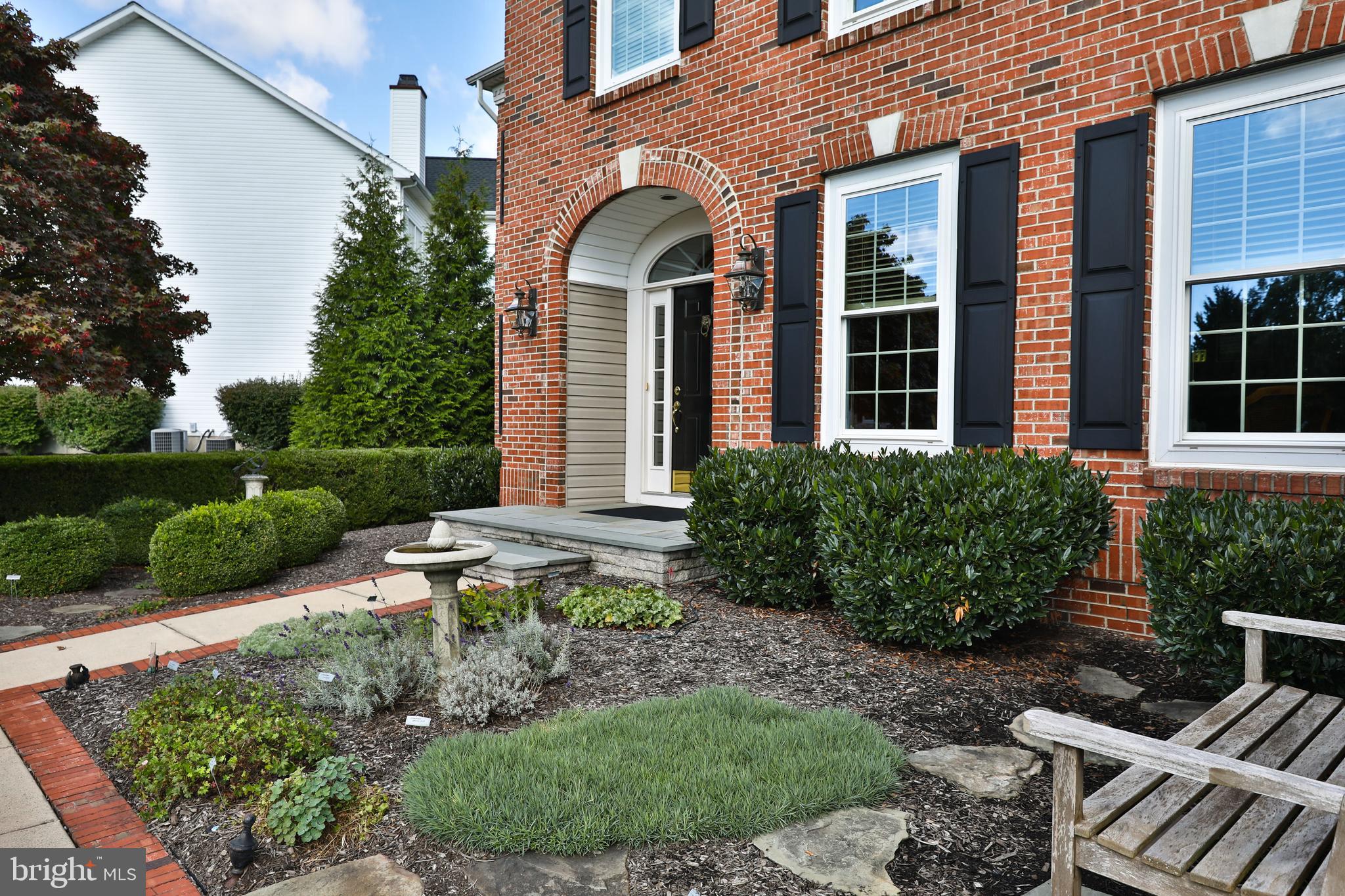 529 Exeter Ct