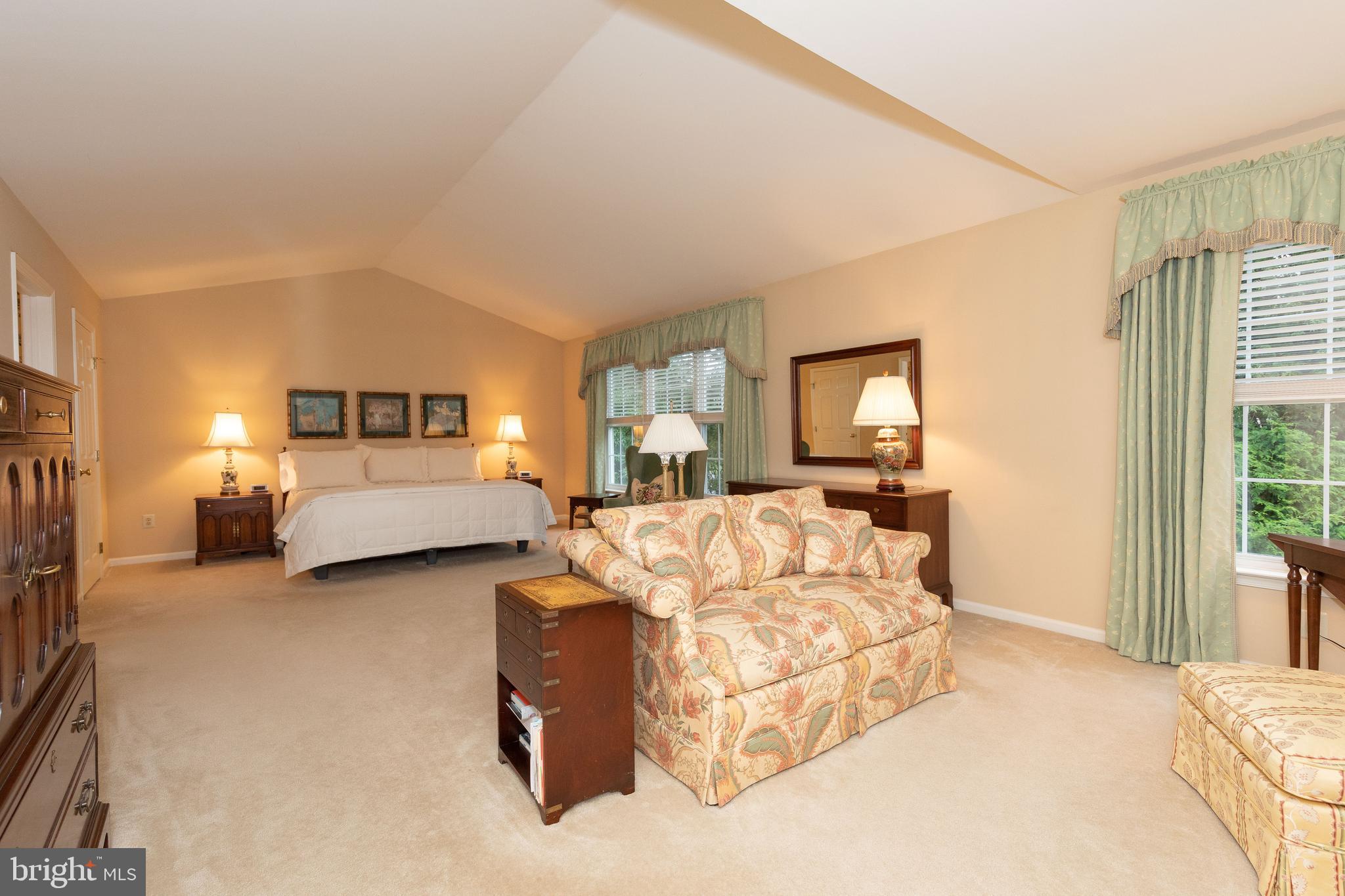 529 Exeter Ct