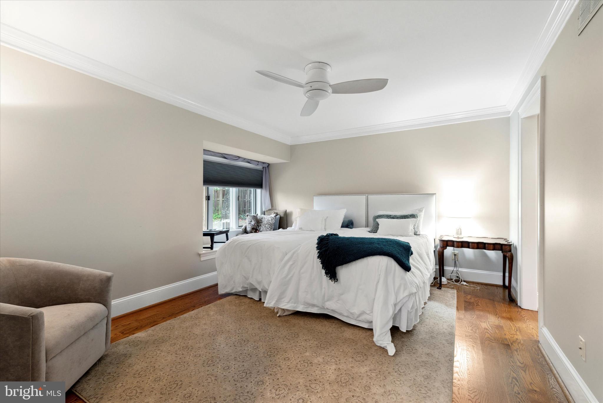 11 Springhouse Ln