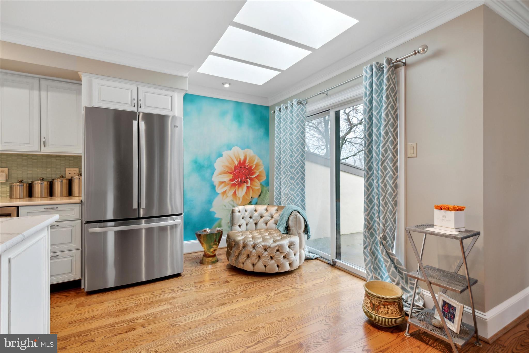 11 Springhouse Ln