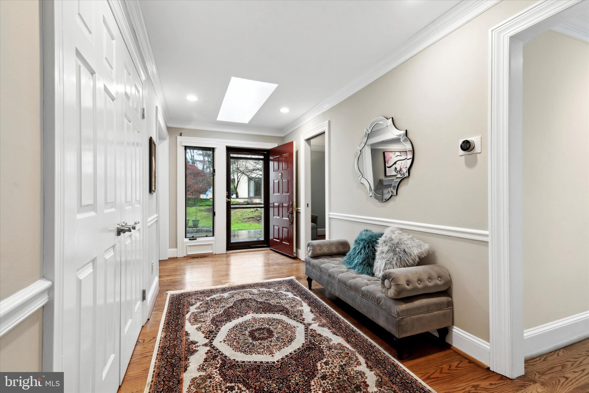 11 Springhouse Ln