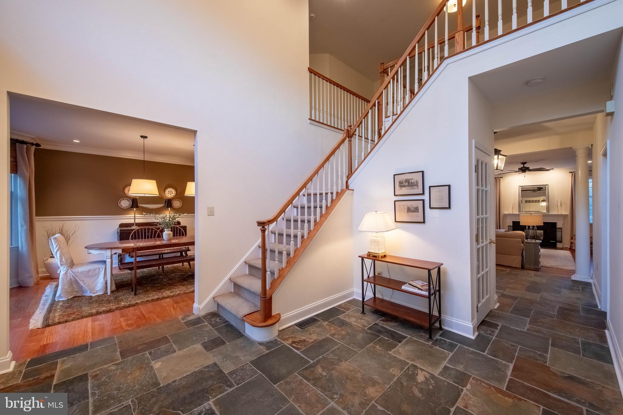830 Wooded Pond Rd
