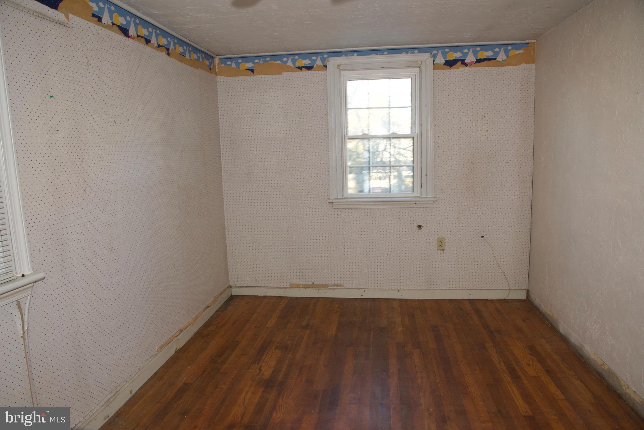 432 Hoover Ave