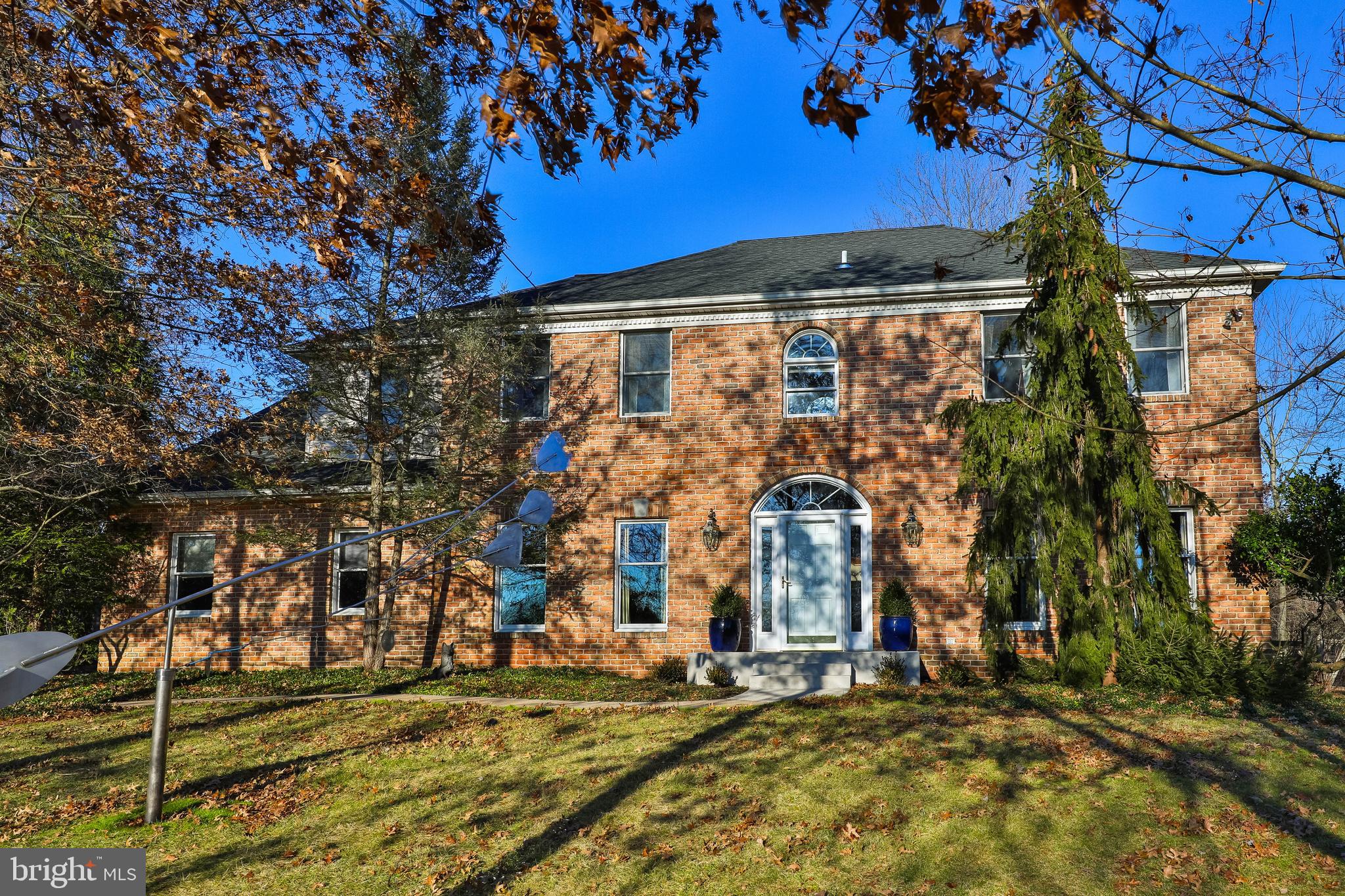 700 Whitney Dr