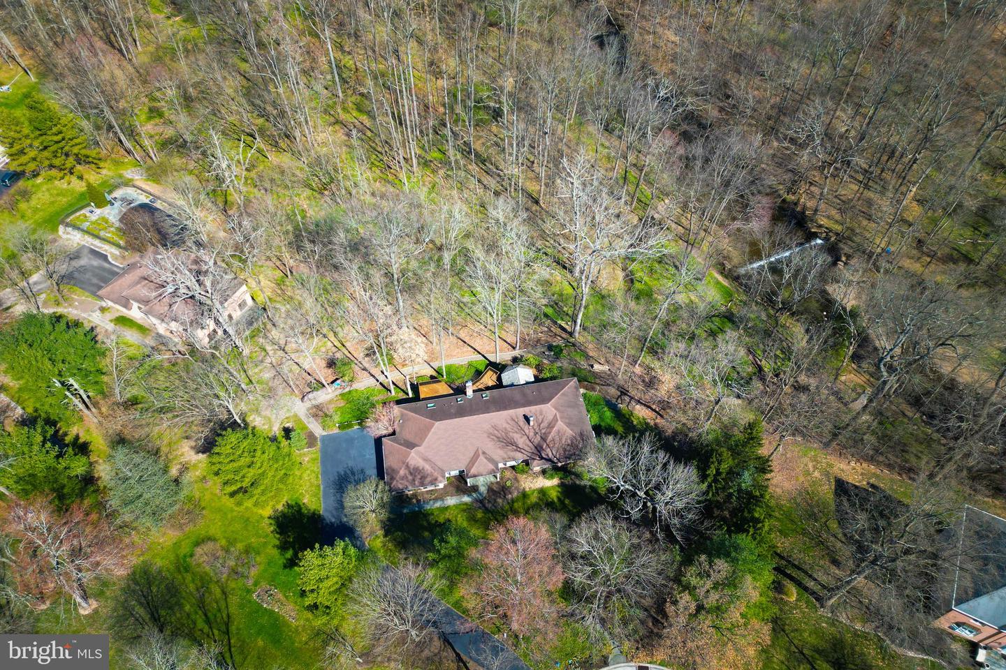 1503 Valley View Dr