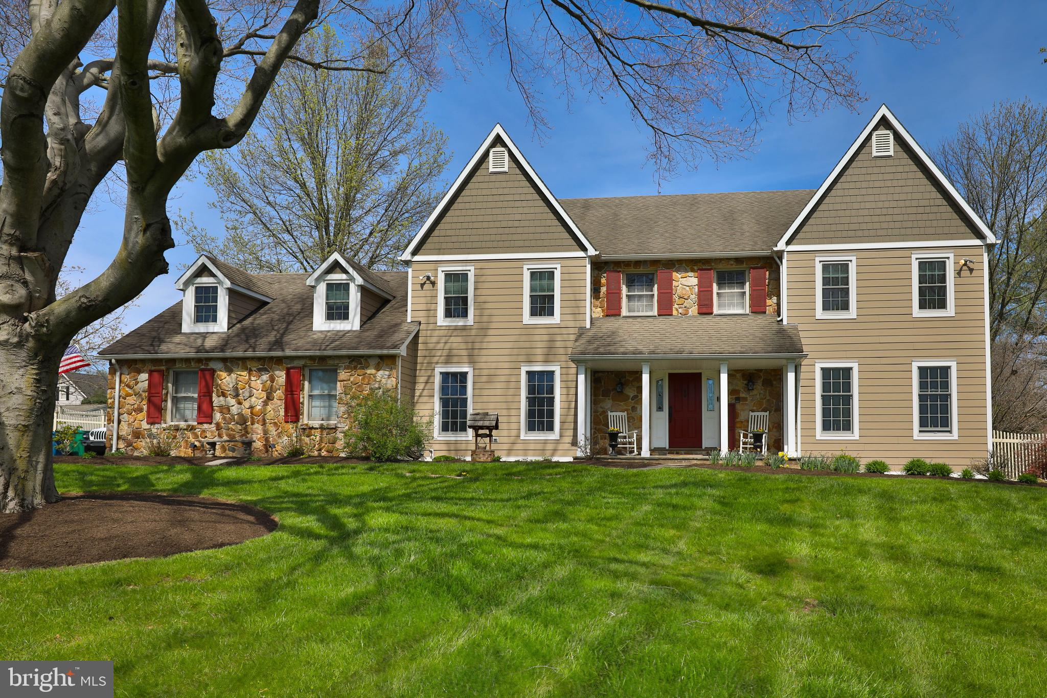 1213 Forest Hill Dr