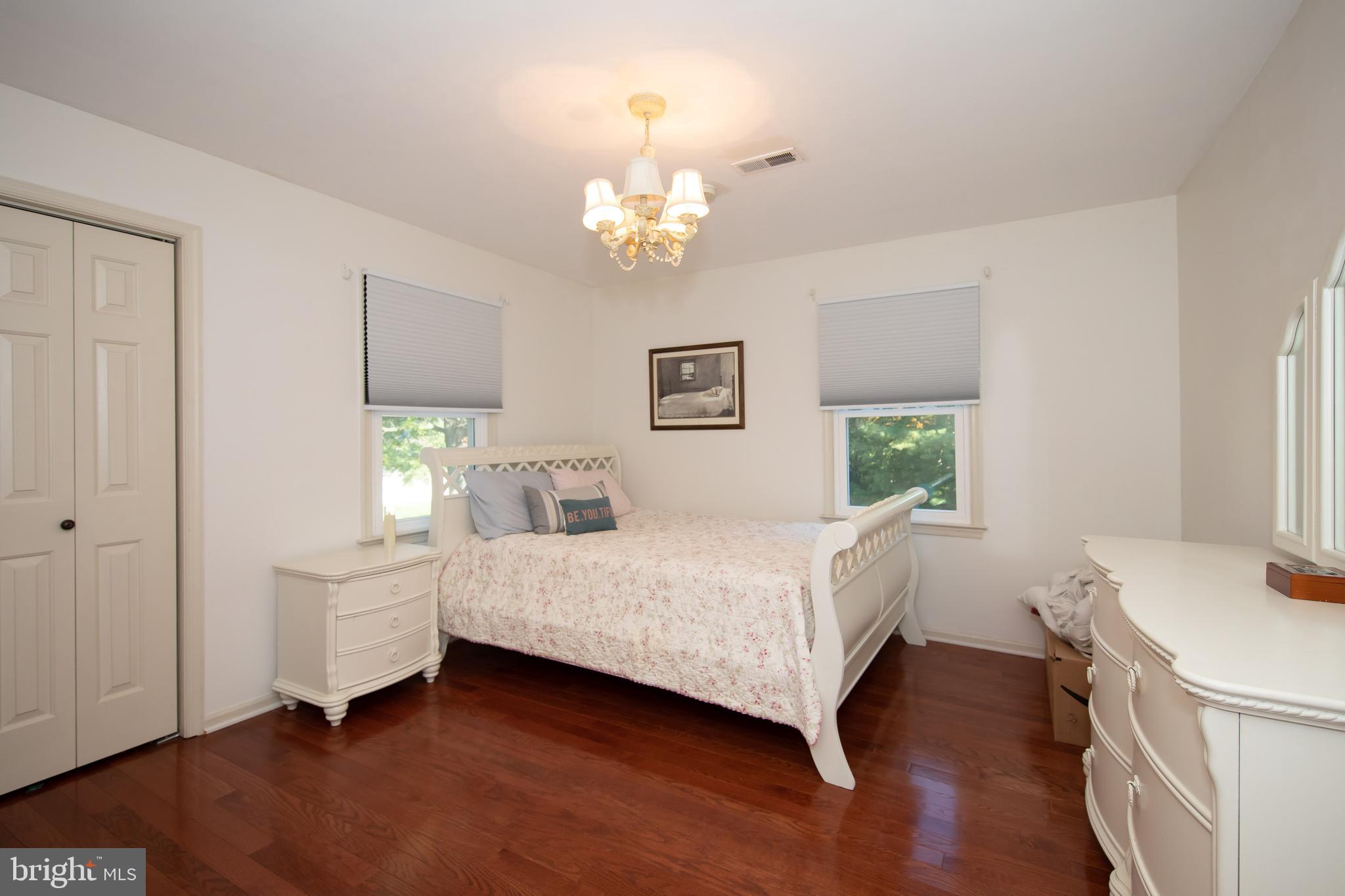 1213 Forest Hill Dr