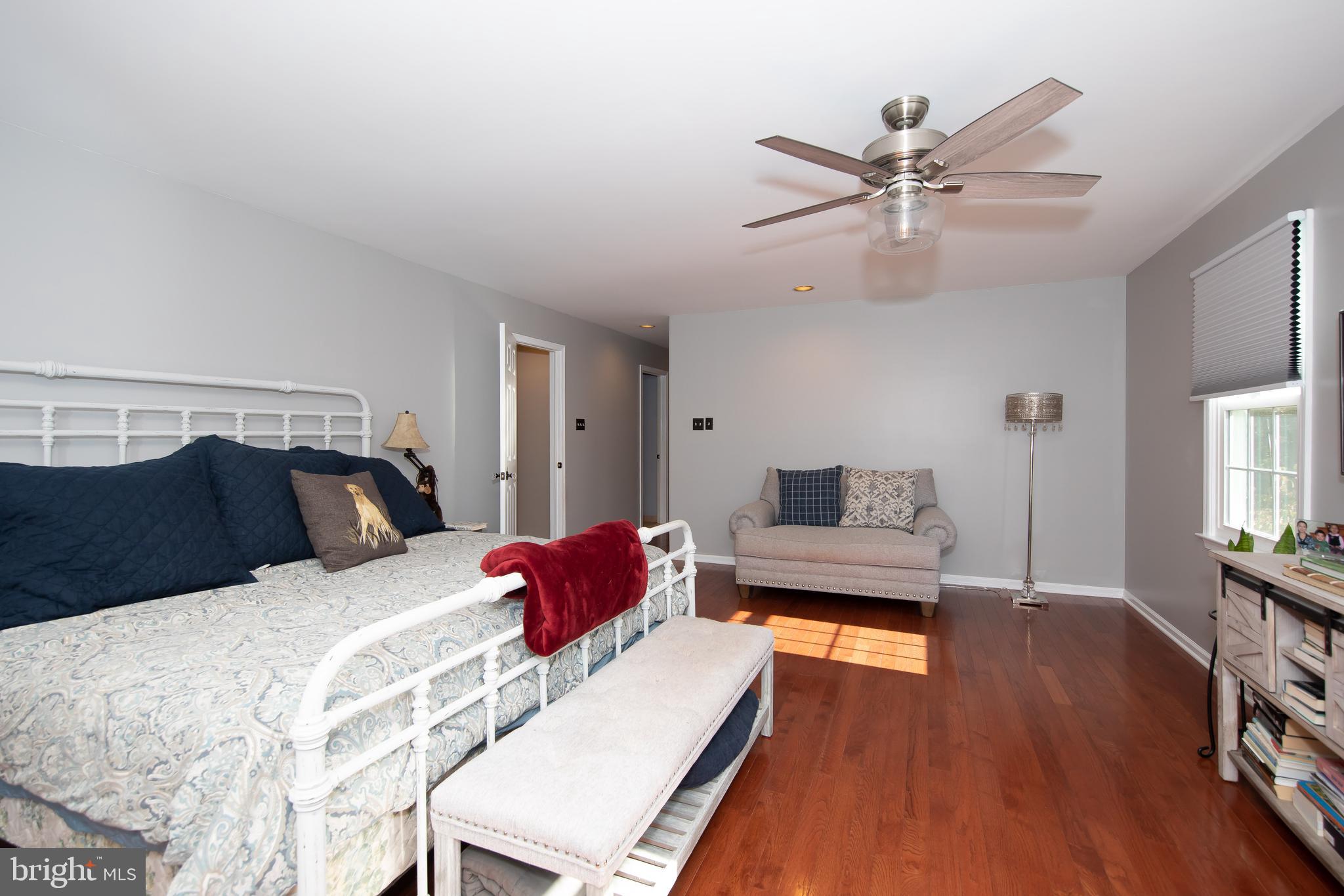 1213 Forest Hill Dr