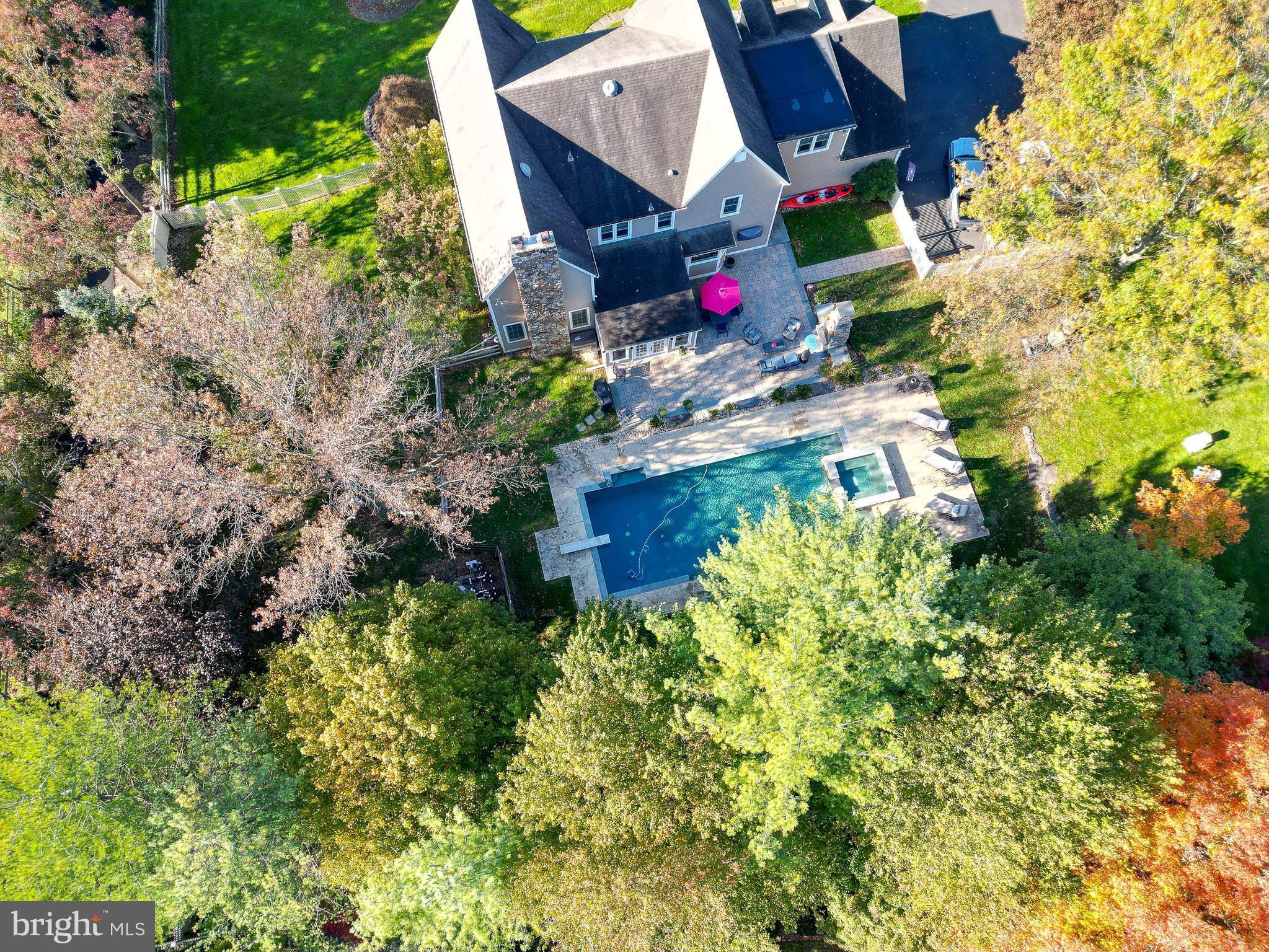 1213 Forest Hill Dr