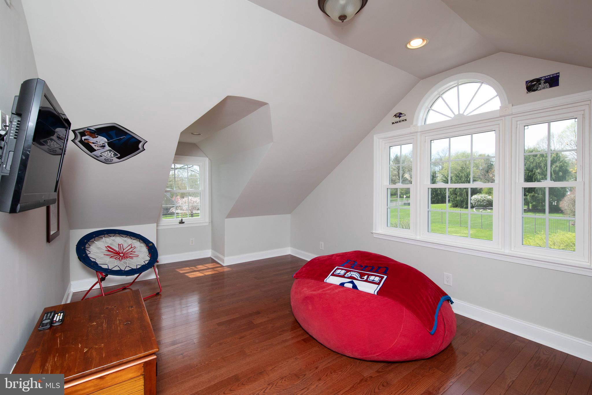 1213 Forest Hill Dr