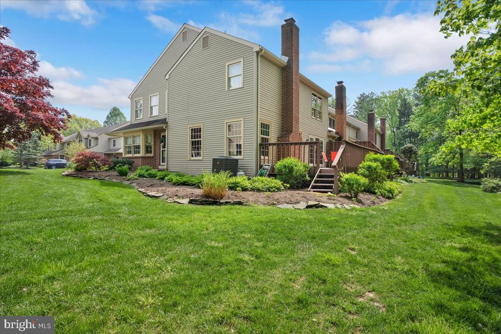 301 Bangor Ln