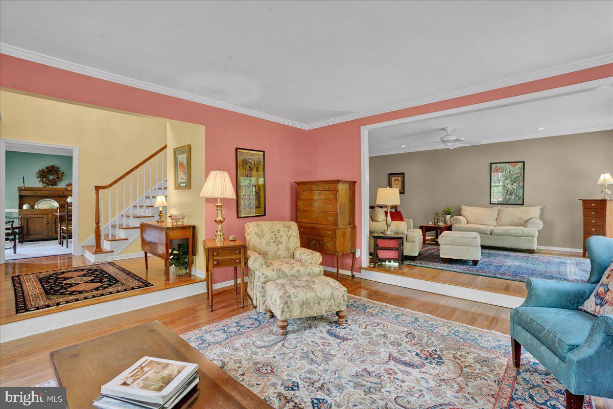 301 Bangor Ln