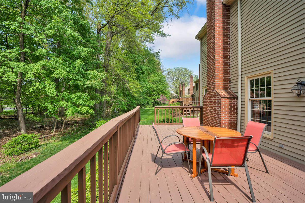 301 Bangor Ln