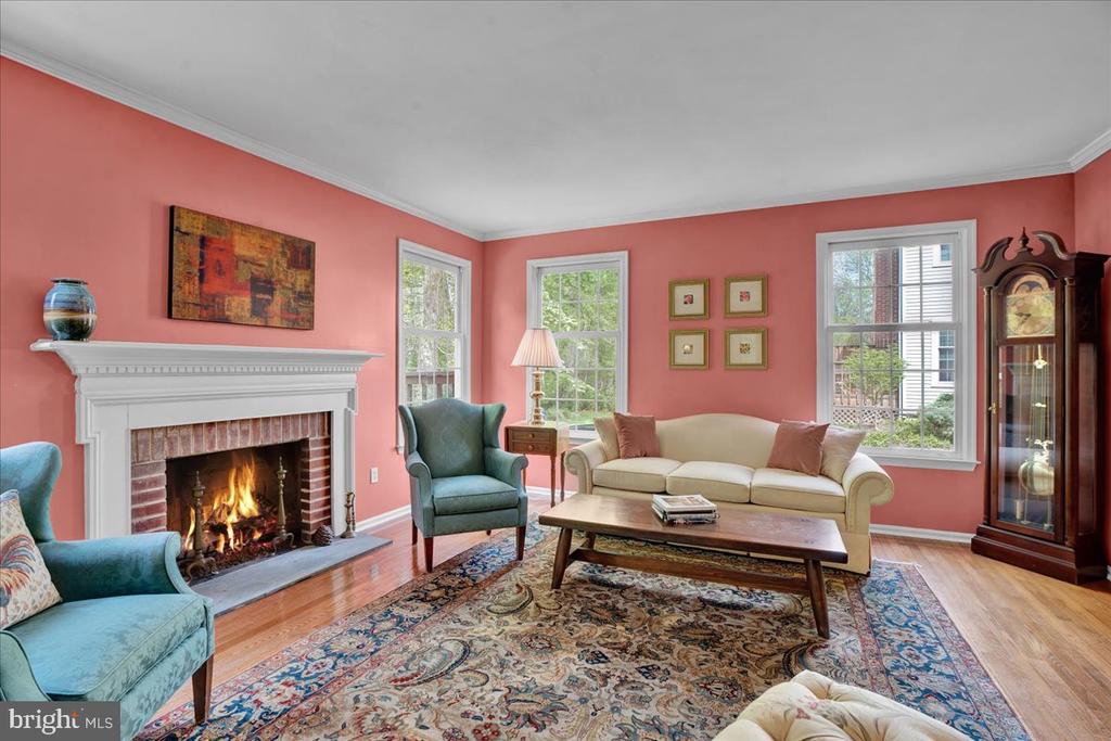301 Bangor Ln