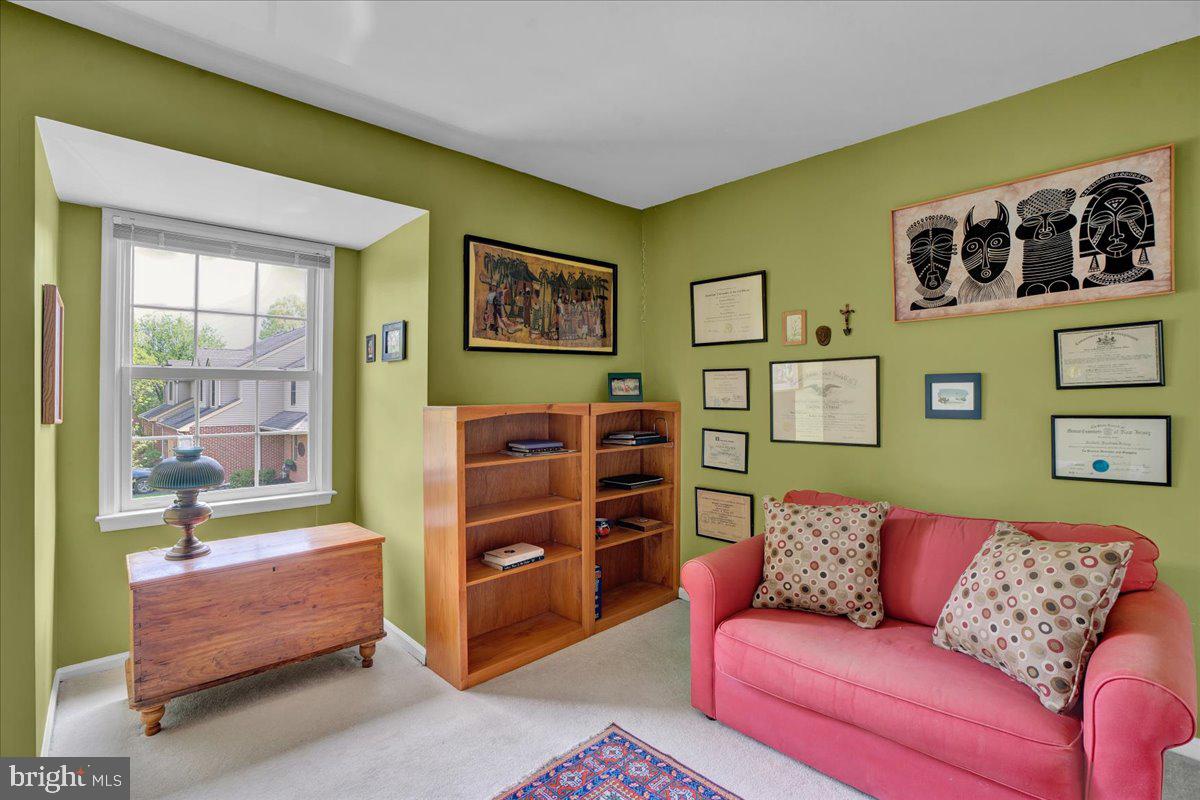 301 Bangor Ln