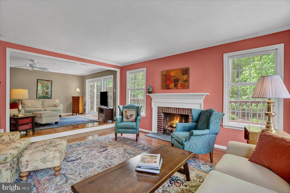 301 Bangor Ln