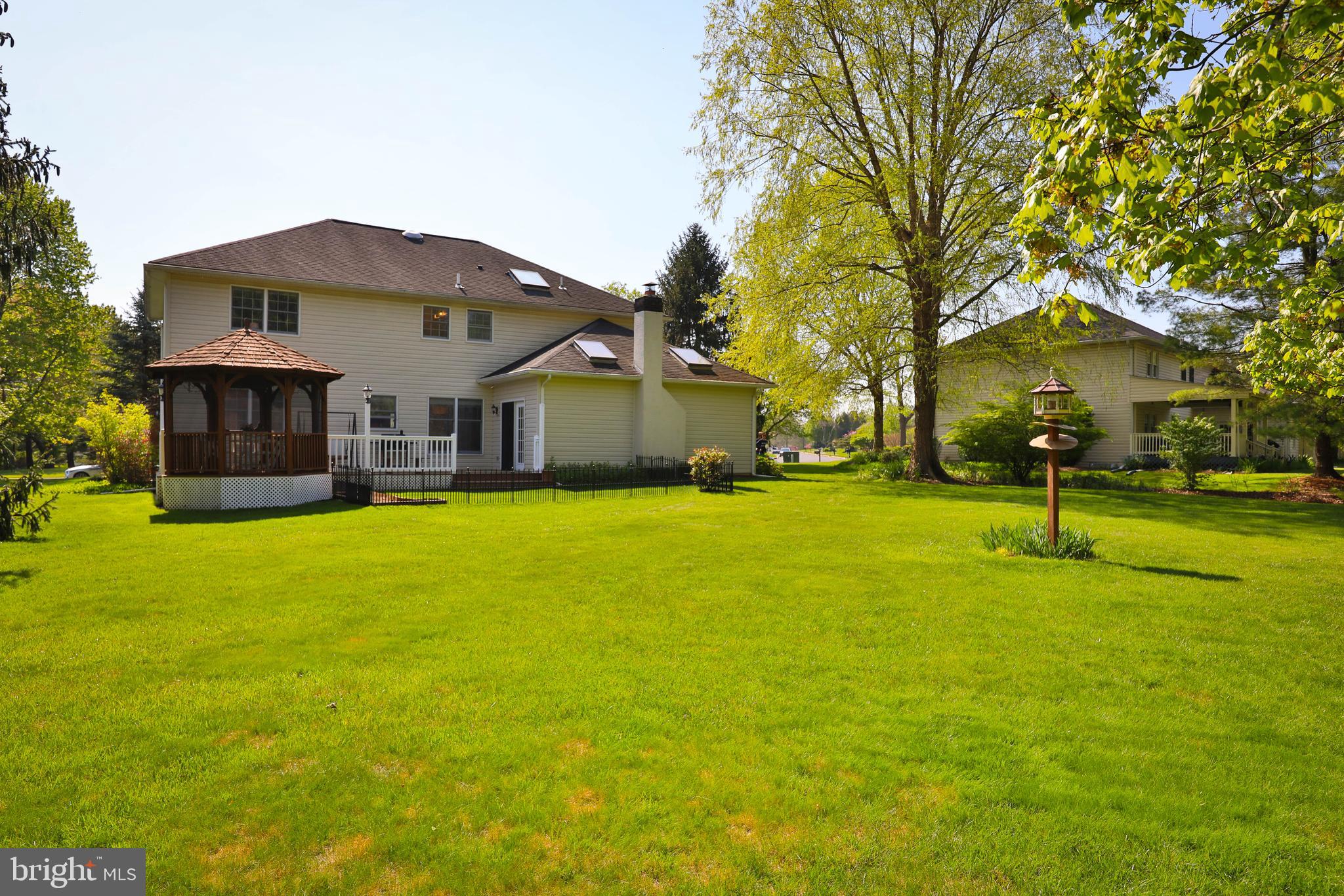 384 Gosling Dr