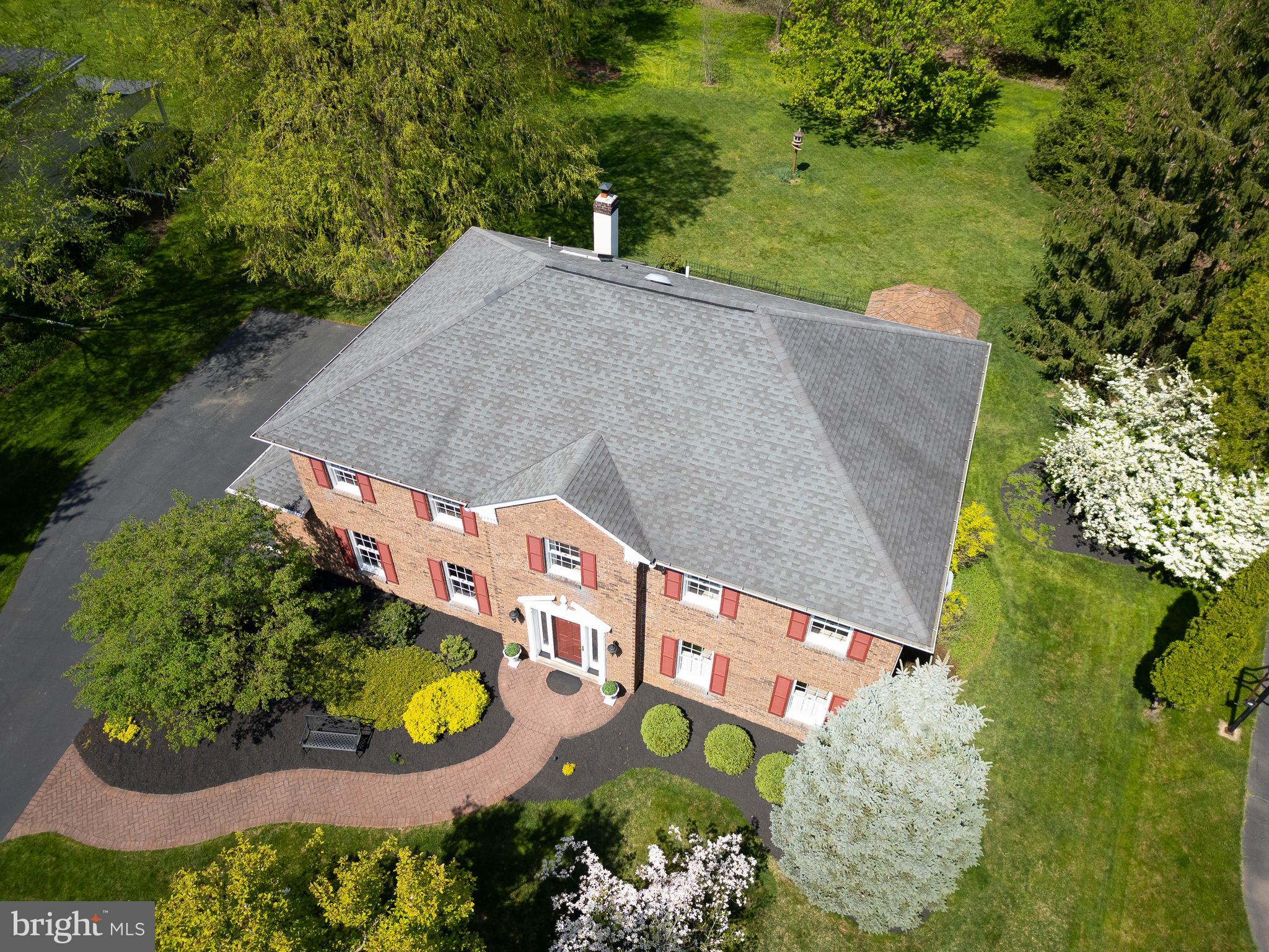 384 Gosling Dr