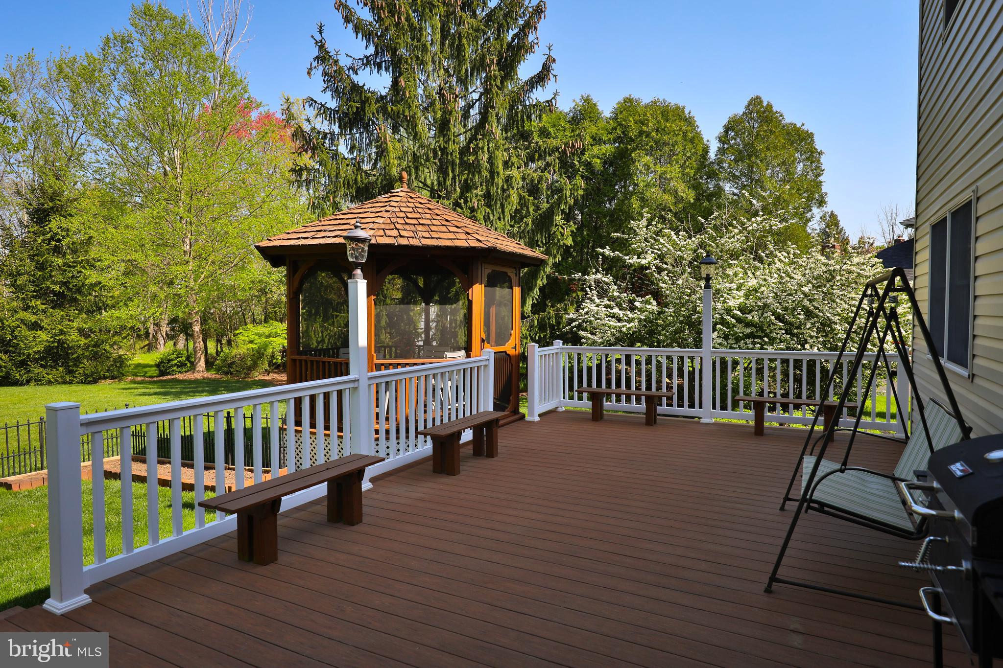 384 Gosling Dr