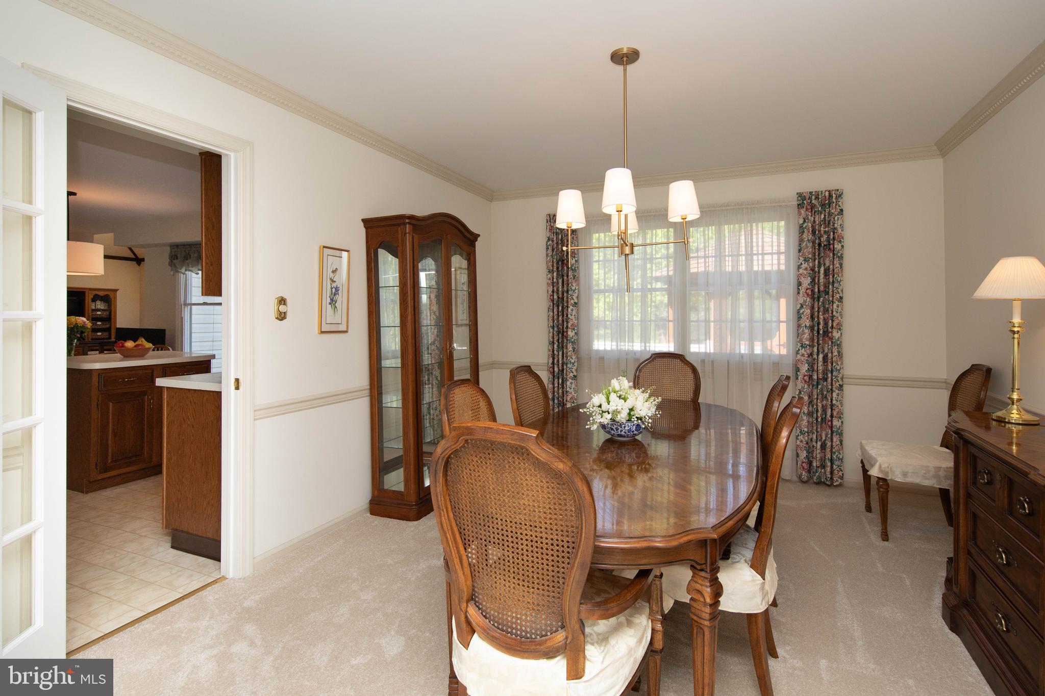 384 Gosling Dr