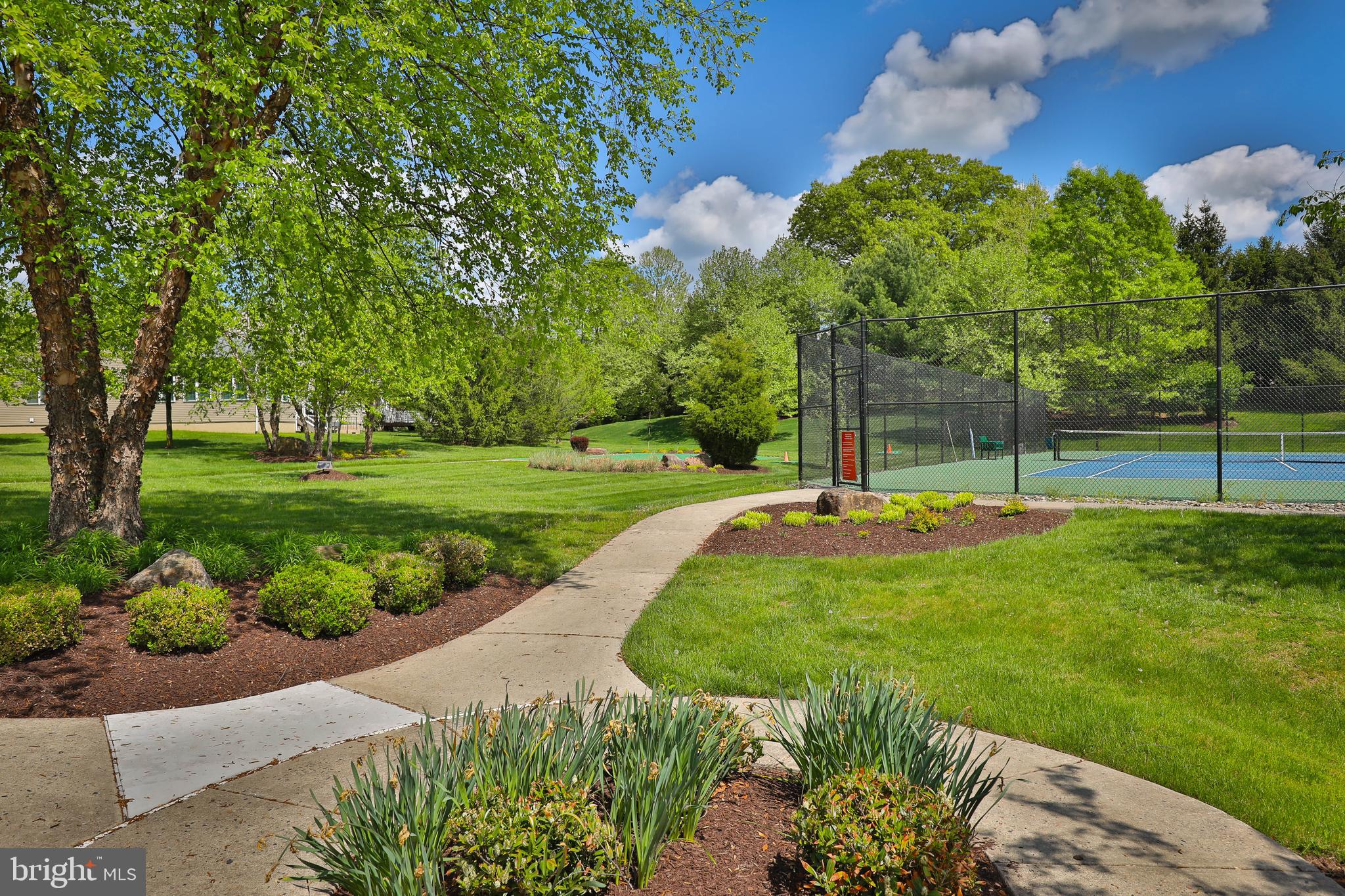127 Sloan Rd
