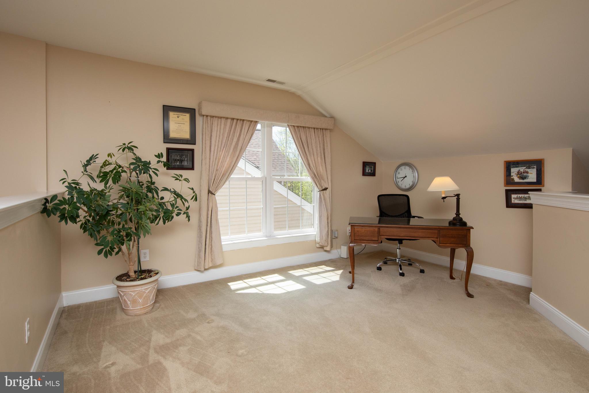 127 Sloan Rd