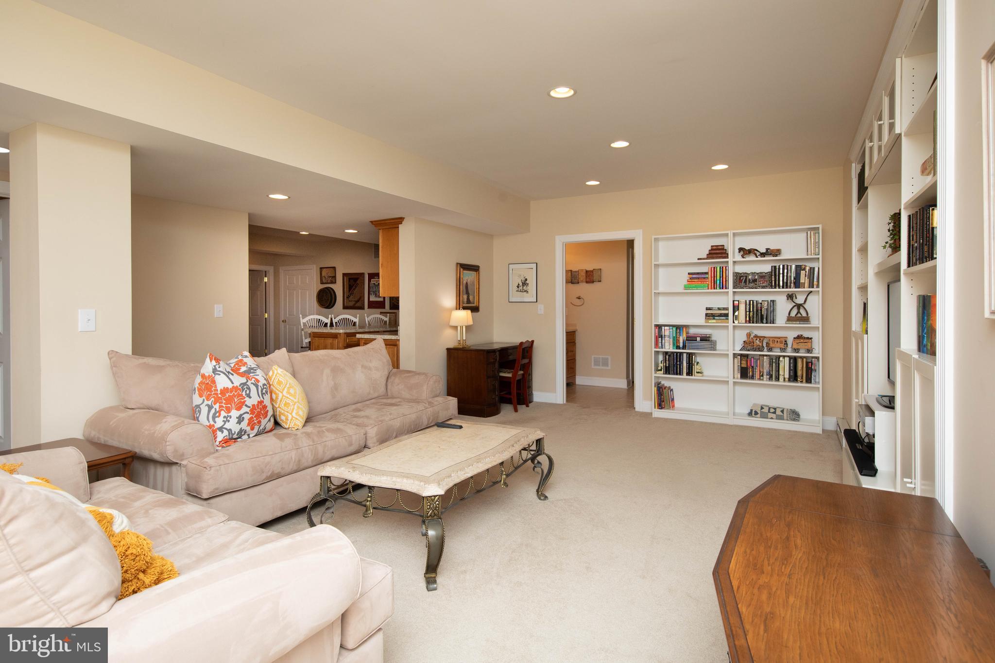 127 Sloan Rd