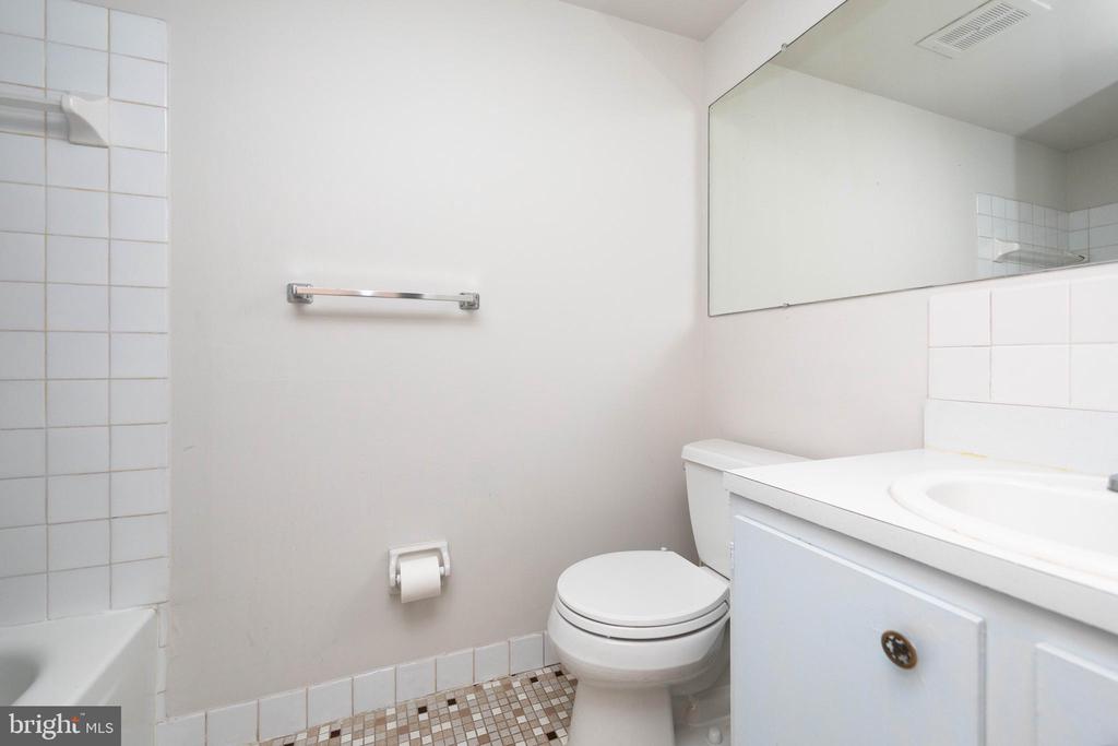501 N Bethlehem Pike #13-A Lower