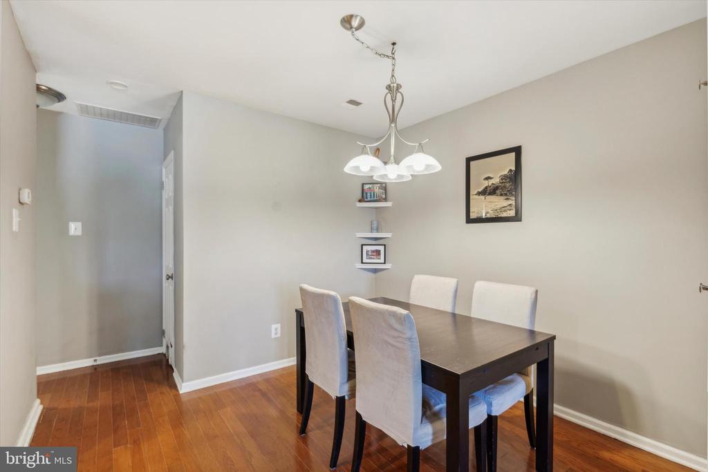 44 Coventry Ct
