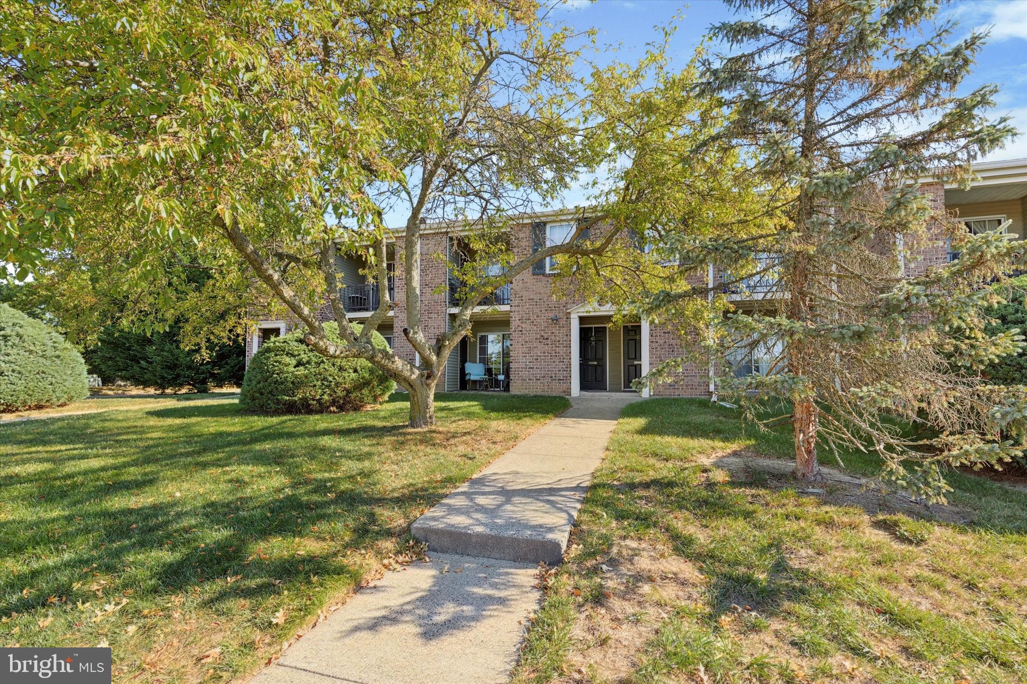 44 Coventry Ct