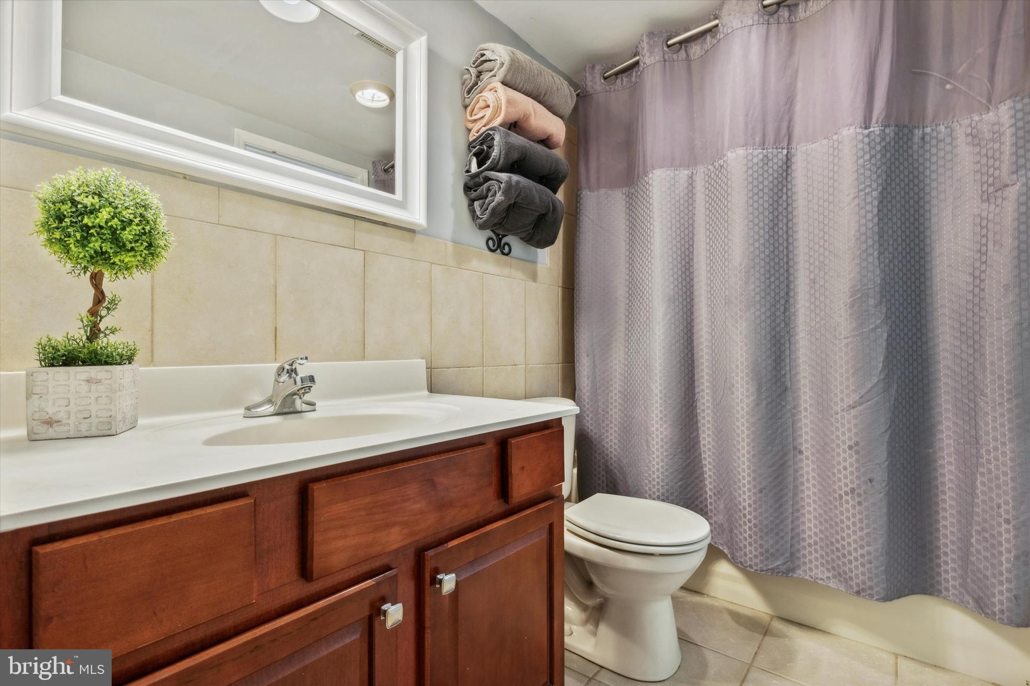 44 Coventry Ct