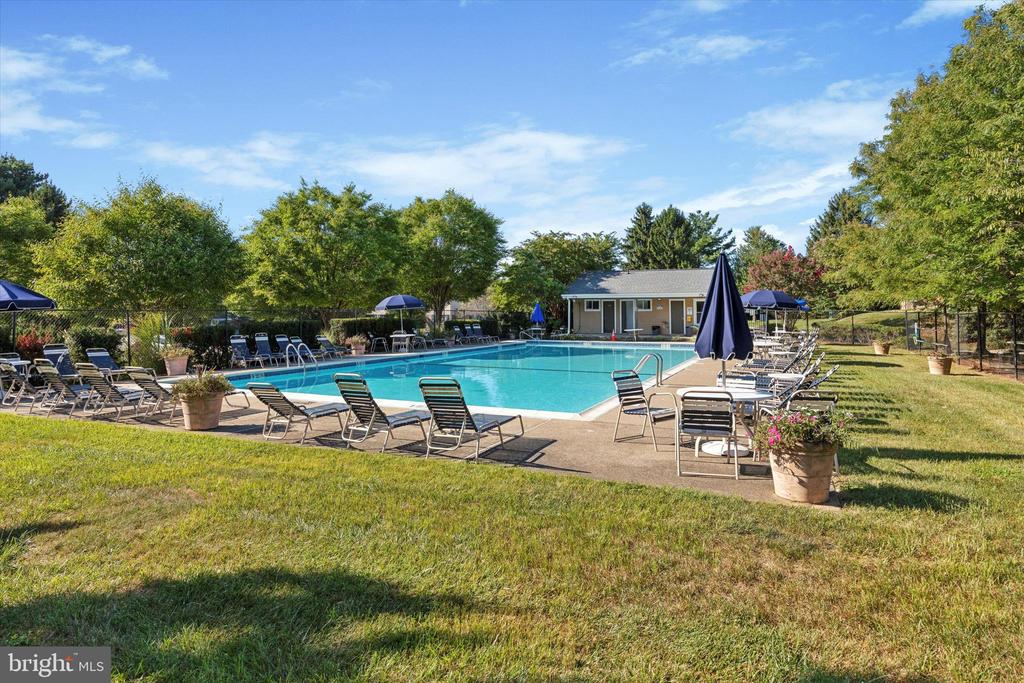 44 Coventry Ct