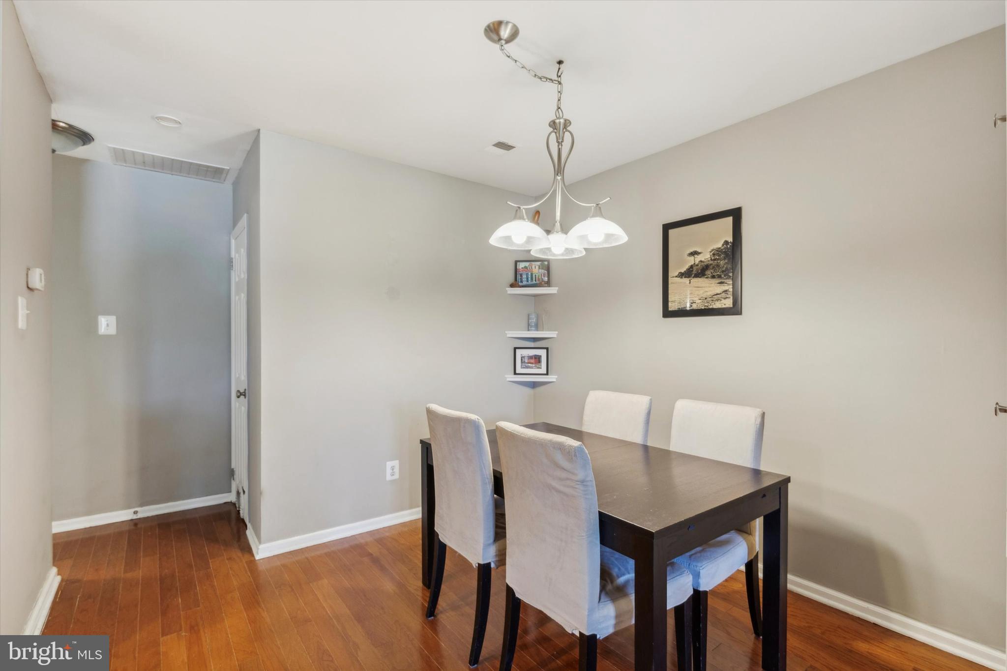 44 Coventry Ct